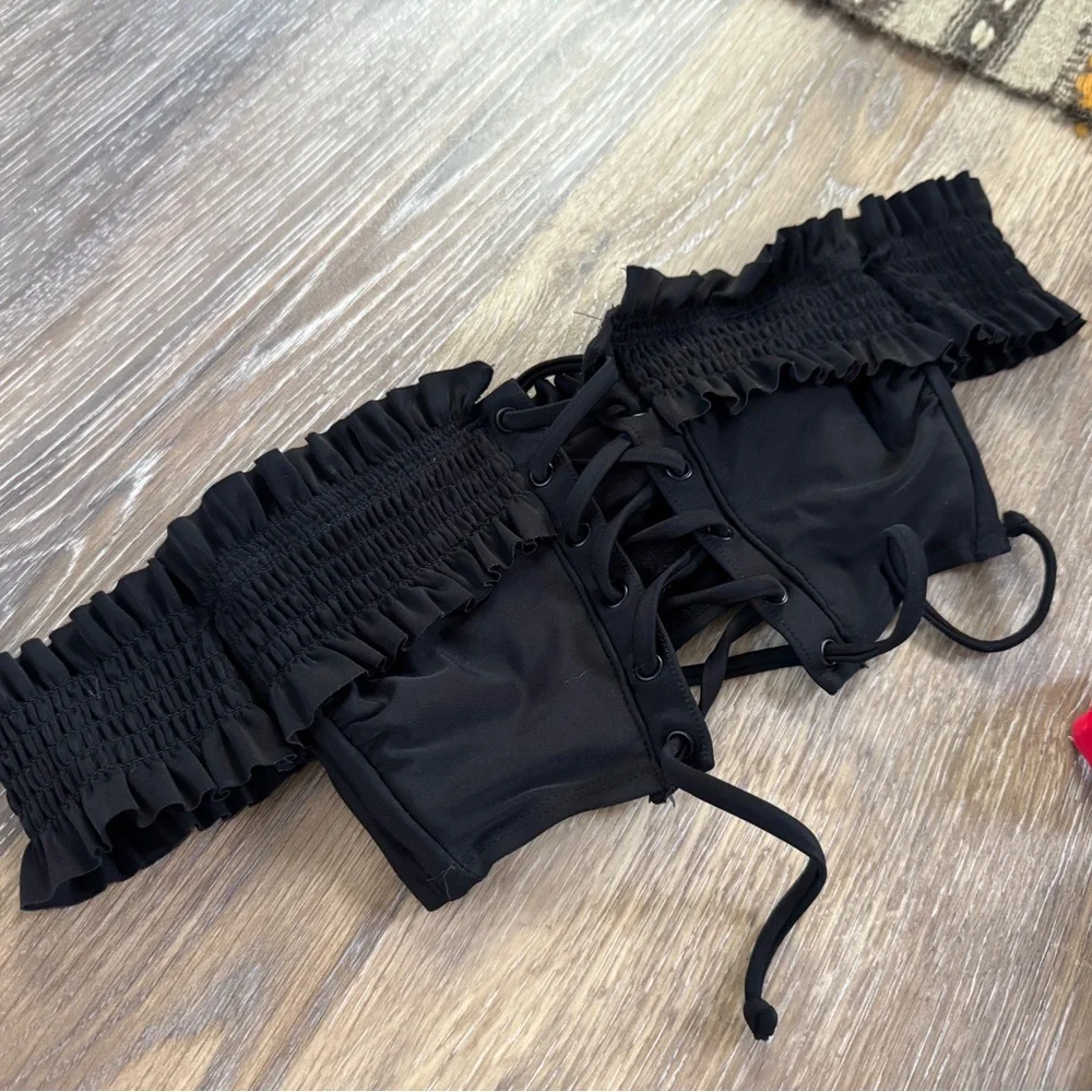 Bikini Bundle Off-Shoulder XS/S EUC Cheeky Black Red Blue